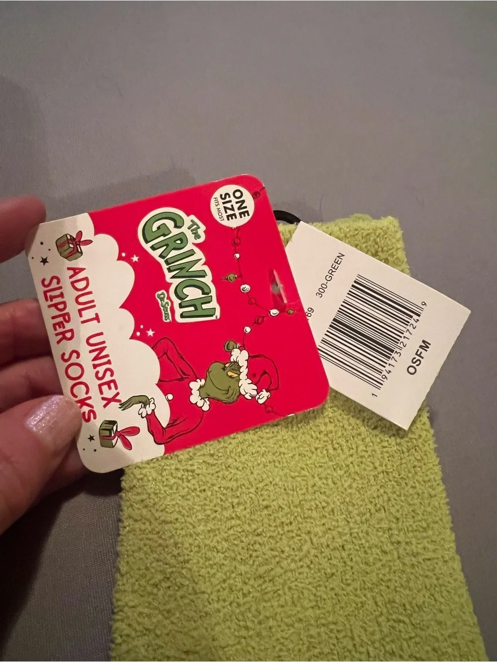 The Grinch Green & Black Adult Unisex Slipper Socks, One Size, new with tags